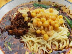 -重庆小面·抄手(解放碑好吃街店)