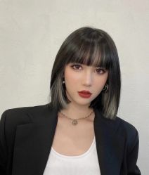-变画·发型STUDIO