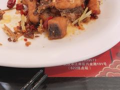 糍粑鱼-刘胖子家常菜·蹄花焖藕(兴业店)