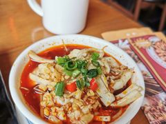 -炉小二铜锅牛蛙•川湘菜(三里屯店)