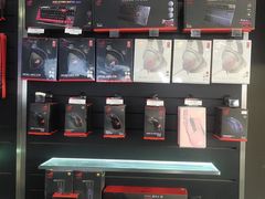 -ROG玩家国度(烟台众诚店)