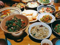 -吃饭皇帝大土家民族菜(正大广场店)