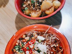 -拐枣巷小串串(财大店)