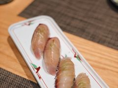 池鱼王手握-爱米粒家
