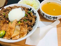 -熊吞·大碗丼烧肉饭(西市场嘉华店)