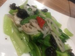 -永記粤菜·五指毛桃花雕鸡煲(九亭店)