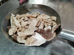 羊肉羊杂-野狗羊肉汤