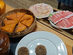 -银同牦牛肉火锅