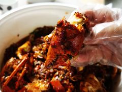 何眼镜香辣蟹-凤凰路何眼镜香辣蟹(花果园店)