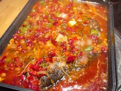 -谭公鱼头·鲜鱼火锅·小龙虾·江湖菜(秀沿路店)