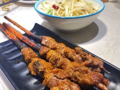 红柳羊肉串-丁里羊肉小镇(天鹅湖总店)