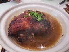 -老码头黑皮肘子锅包肉(文政街店)