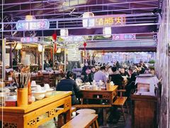 大堂-捞锅坝子老火锅(汽博中心店)