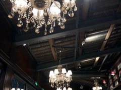 -铜锣湾·有麝自然香(重庆新天地店)