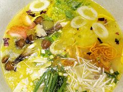 -芸南道·过桥米线(昆明老街旗舰店)