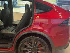 -TESLA 特斯拉(上海太古汇体验店)