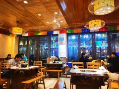 -乡土特色.冷锅鱼.牦牛肉汤锅