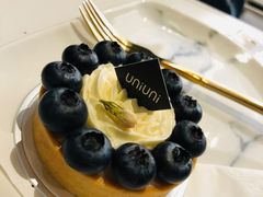 -UNI UNI(环亚凯瑟琳店)