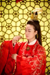 点击看大图 -九月鹰飞汉服摄影工作室