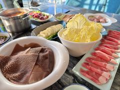 -云中捞高空旋转餐厅(商茂世纪广场店)