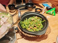 -川堂风·跷脚牛肉·乐山爆炒(宝山日月光店)