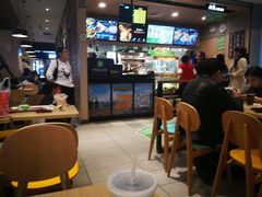 大堂-德克士(崂山百货店)