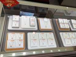 -世纪缘珠宝(济南品牌店)