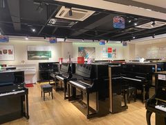 -柏斯音乐艺术中心·钢琴·吉他(上音店)