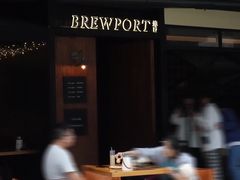 -埠口精酿夜景餐酒吧· BREWPORT BISTRO(长嘉汇重庆之眼店)