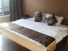-大连步云山老汤度假山庄