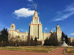 -莫斯科大学