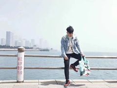 -星巴克(潍坊泰华广场店)