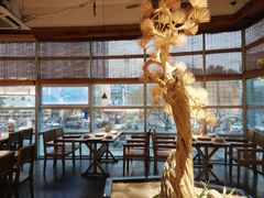 -蜜桃餐厅·伴山(湖滨商业街店)