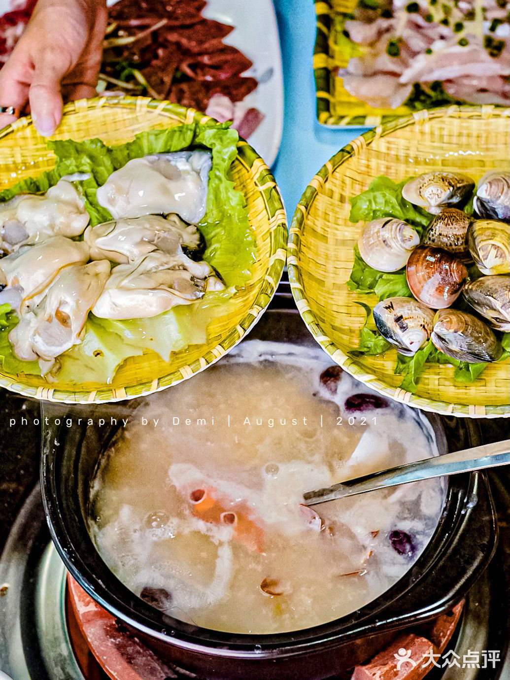 【现切猪杂鲜活海鲜🦐粥底5元 现煮烟火气🔥】