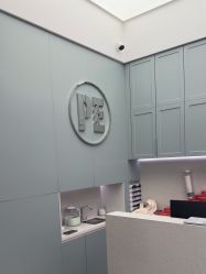 -PE SALON
