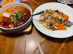 -雀舞云南菜(天津天河城购物中心店)