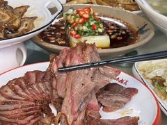 -老鼎万春卤菜(五代传承创始老店)