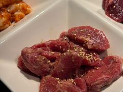 -焼肉まんぐう