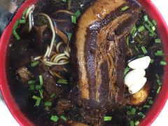 -小龙大肉面馆