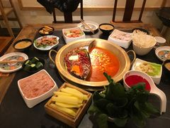 -沸炉重庆老火锅(军事博物馆店)