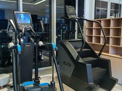 -普拉达游泳健身(水湾1979店)