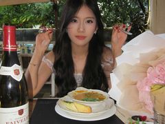 -Mark&Mars Restaurant