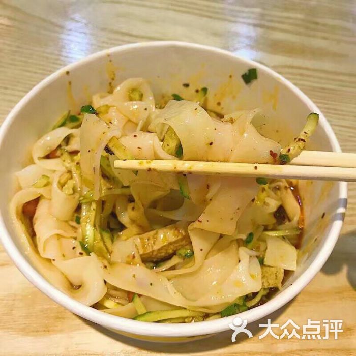 墩兒小弟的涼皮鋪(銀泰創意城店)-圖片-武漢美食-大眾點評網