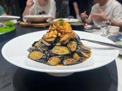 -鞍山大白鲨美食酒店