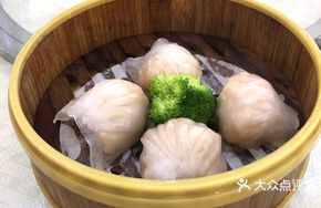 Shi De Fu Shrimp Dumpling Supreme