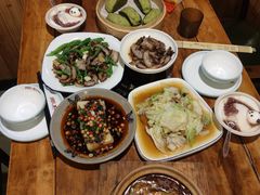 -老鼎万春卤菜(五代传承创始老店)