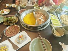 -滇釜火锅·能喝汤的火锅(车公庄店)