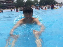 -欢乐水魔方水世界
