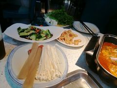 -蜀渔港·鱼缸烤鱼店(华山珑城店)