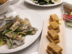 -荷塘秋月·本帮江浙菜(国权路店)